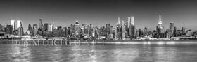 Panoramic view of Lower Manhattan skyline, New York